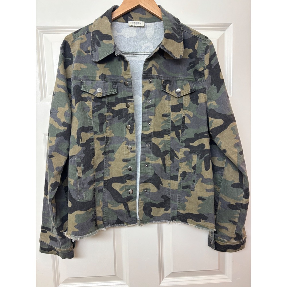Umgee Camo Print Raw Hem Snap Front Trucker Jacket Green Brown Medium Shirt
